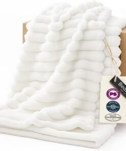 Cozy White Fleece Throw Blanket for Fall Decor